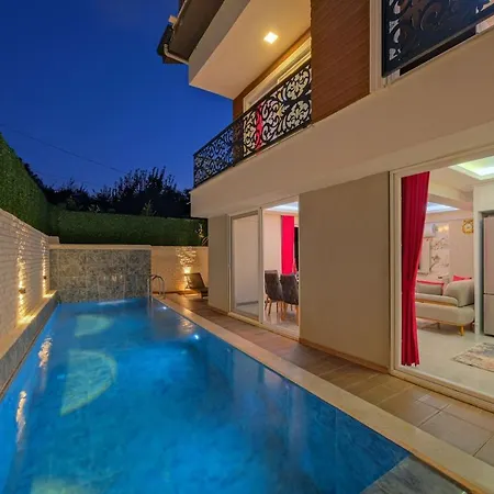 With Pool - Villa Fethiye