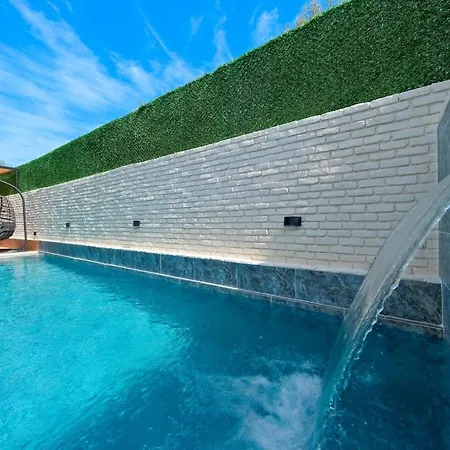 With Pool - Vilă Fethiye